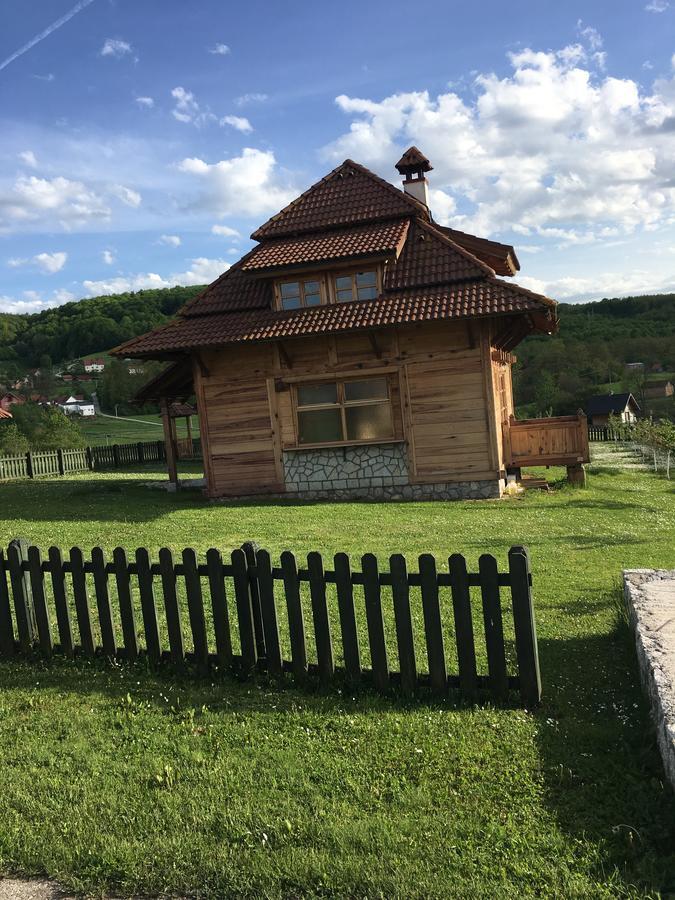 Вилла Nacionalna Kuca Bajo Mackat Экстерьер фото