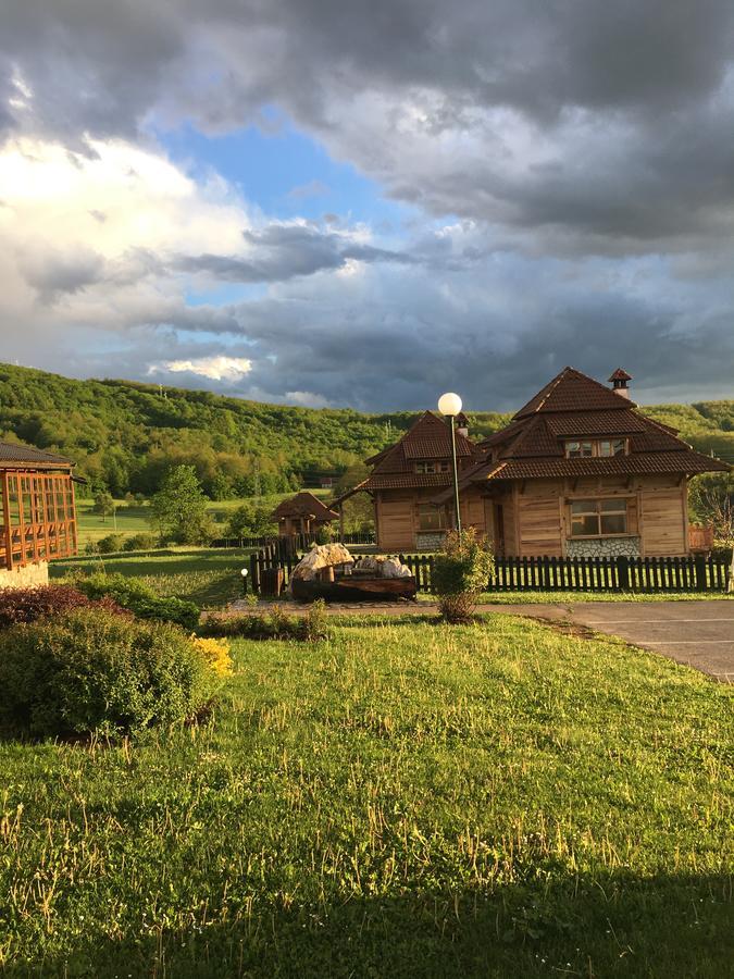 Вилла Nacionalna Kuca Bajo Mackat Экстерьер фото